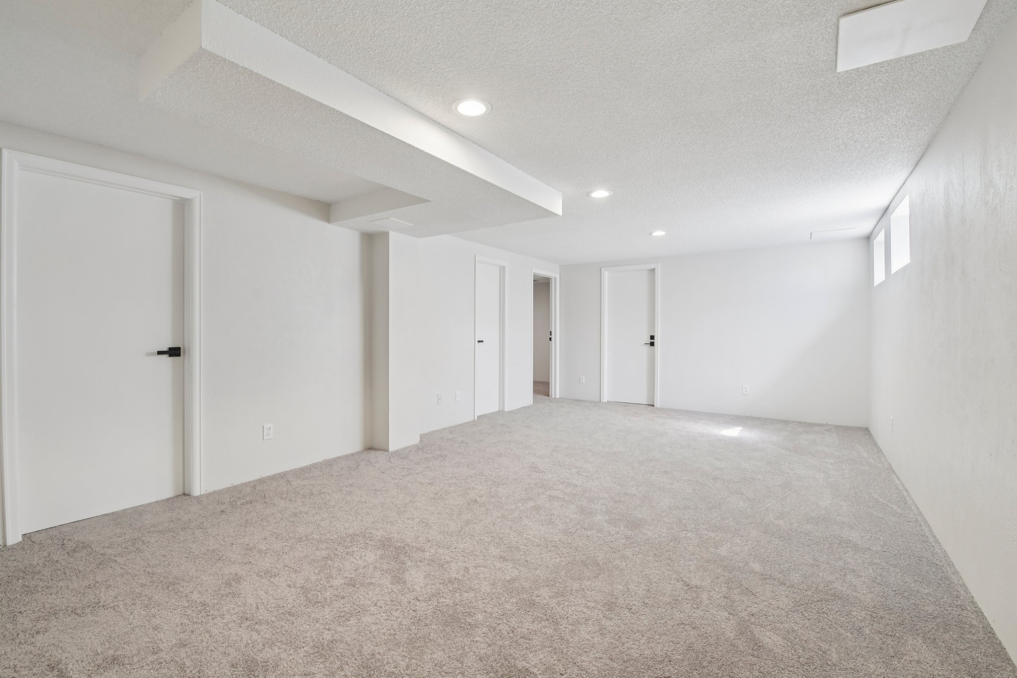 S Corona Way-S1604-036.jpg