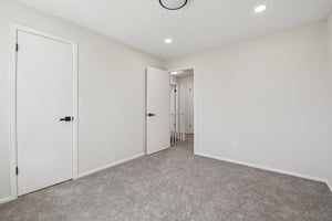 S Corona Way-S1604-025.jpg