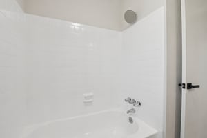 S Corona Way-S1604-034.jpg