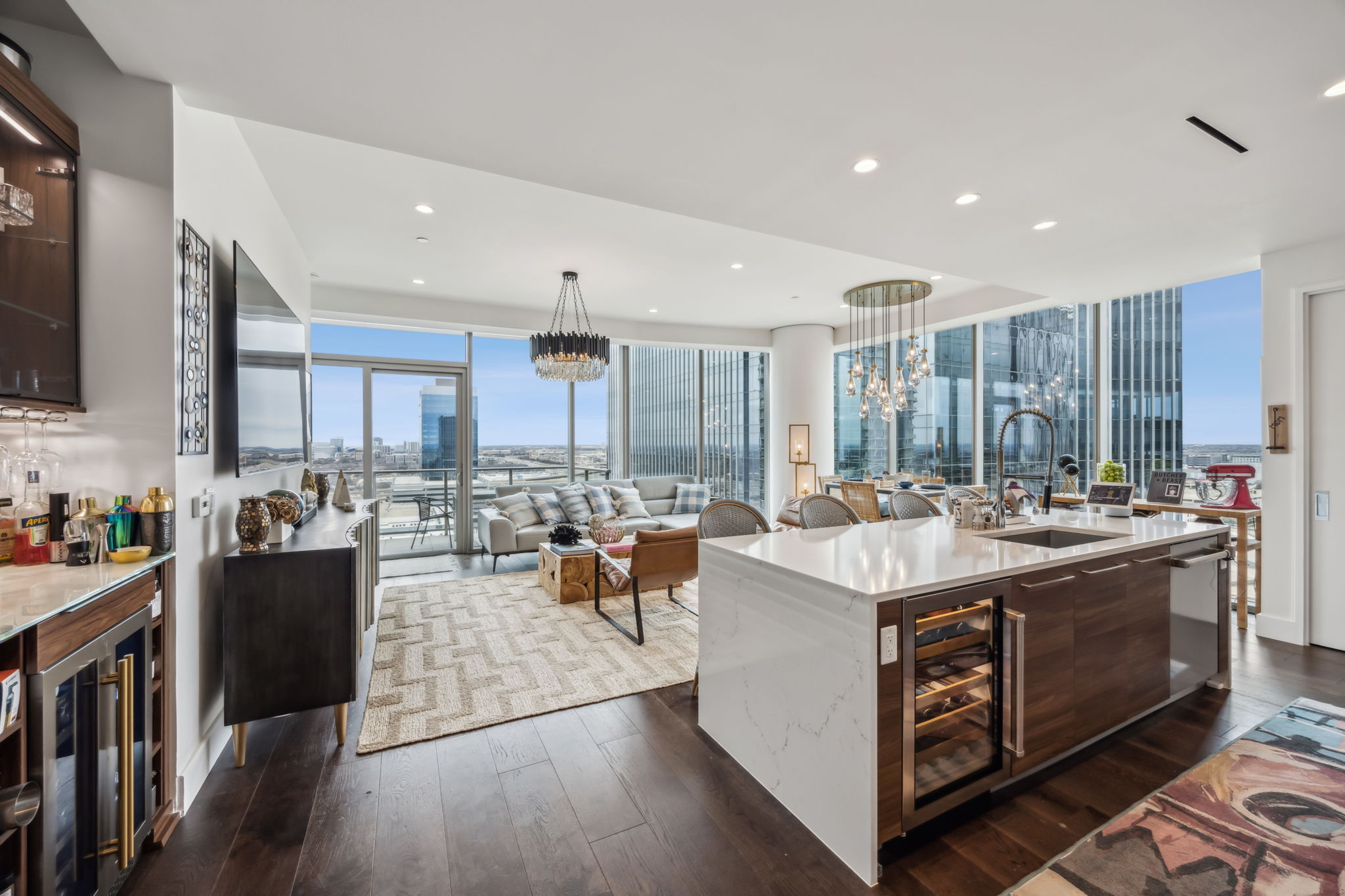 Family Room/Kitchen