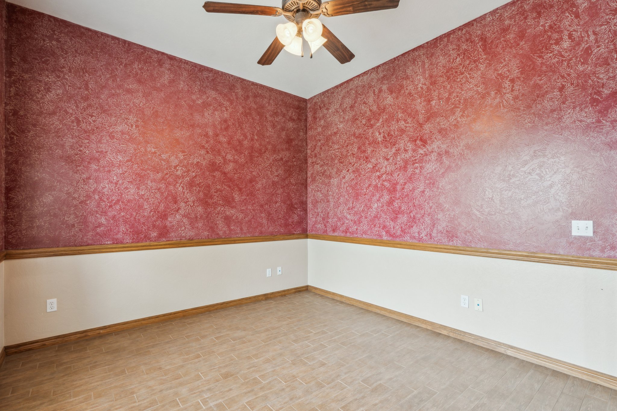 7904 Austrian Ln_035.jpg