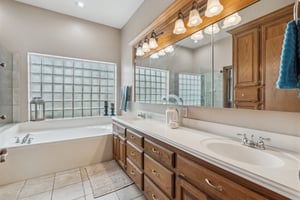 7904 Austrian Ln_027.jpg