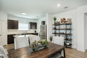 Dining/Kitchen