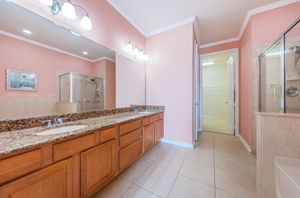 Primary Bathroom 1a-2