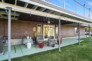  Photo 46