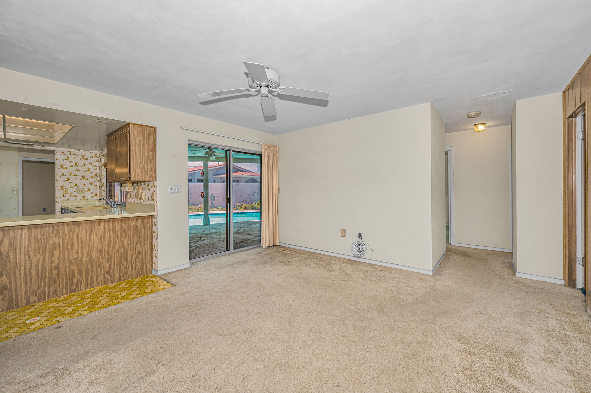 Family Room1