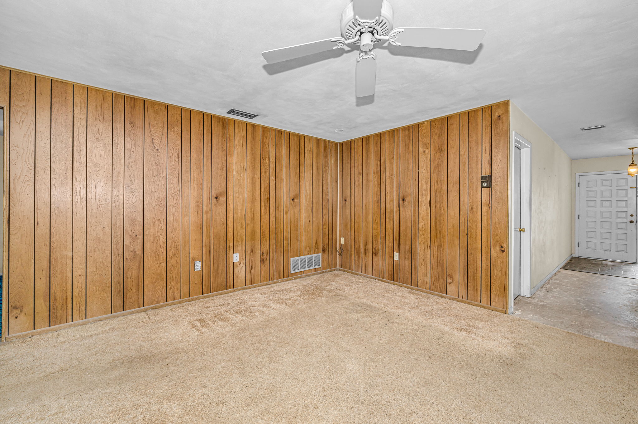Family Room3