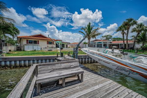 Dock6