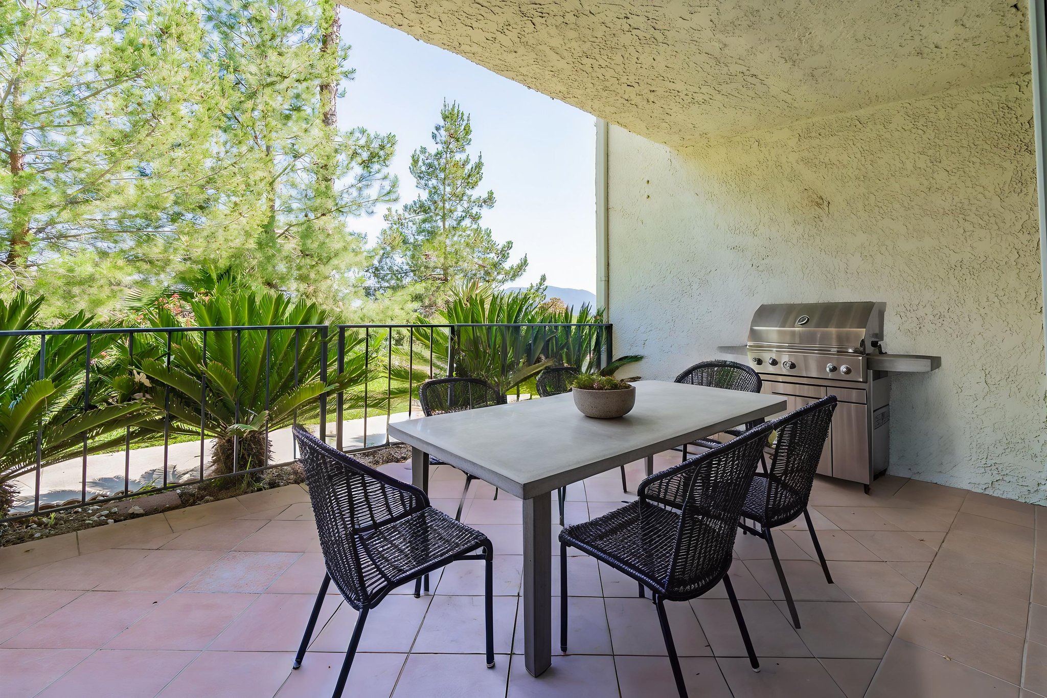 _CK13802 virtually staged.jpeg