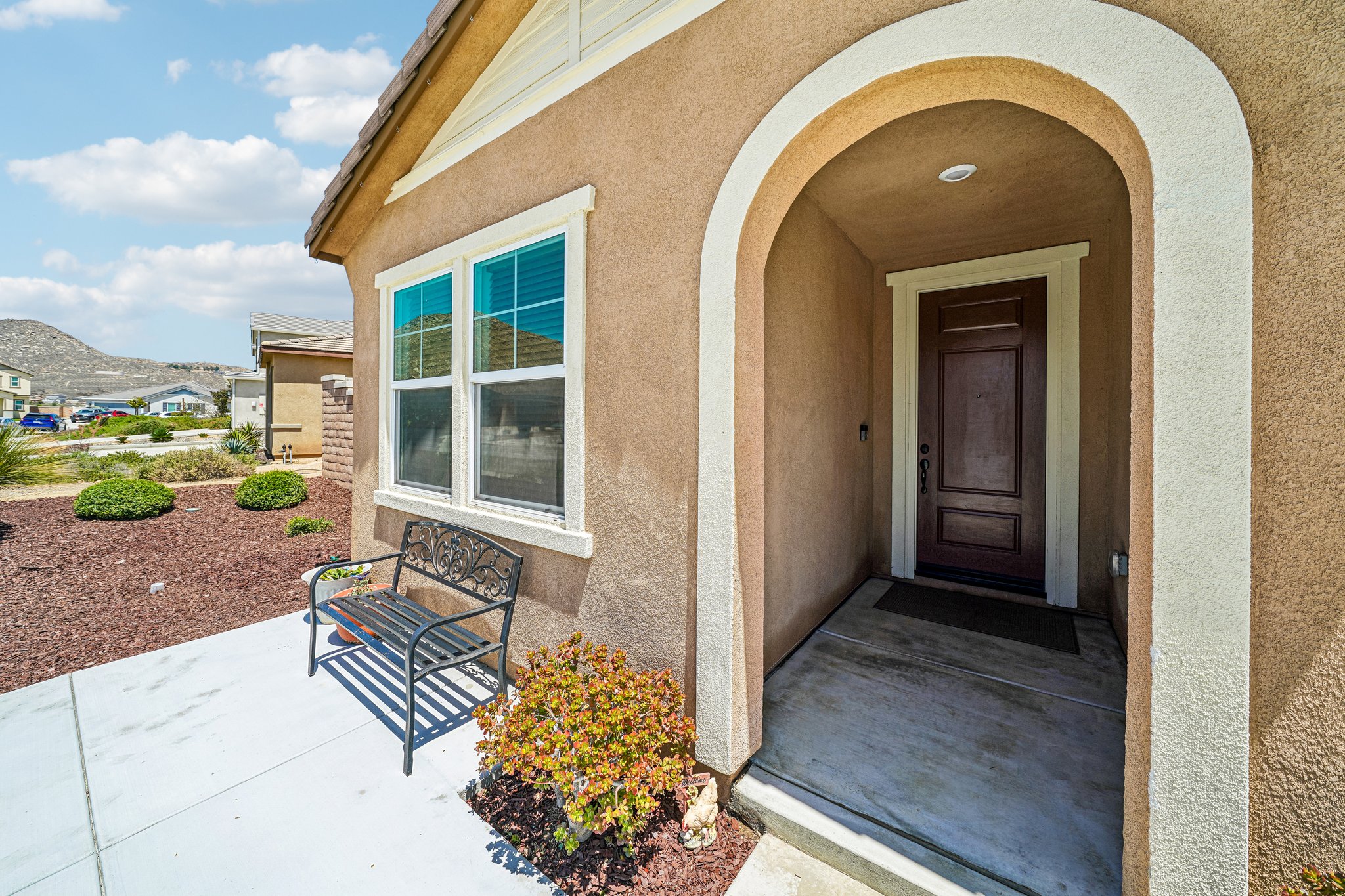 Zona Ct-S1006-003.jpg