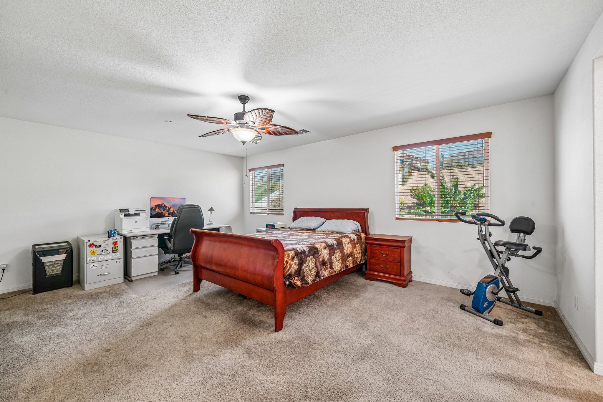 Zona Ct-S1006-024.jpg