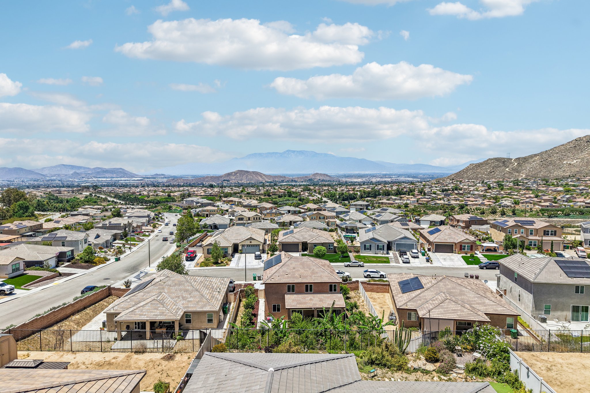 Zona Ct-S1006-052.jpg