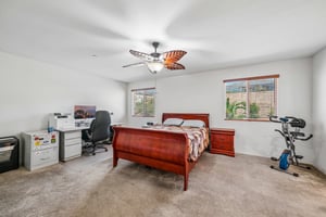 Zona Ct-S1006-022.jpg