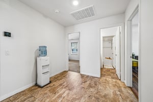 Zona Ct-S1006-039.jpg