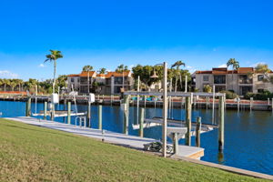 Dock