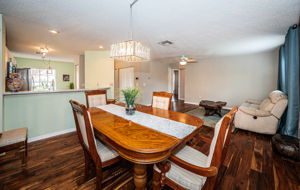 Dining Room4