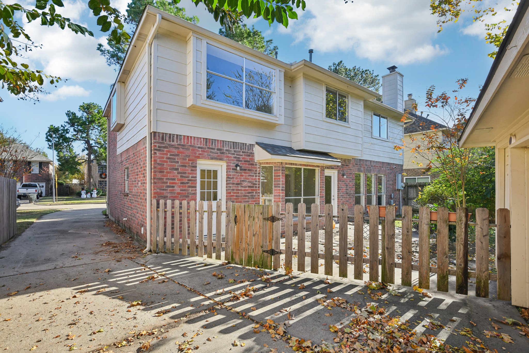 Millbrook Dr-S2012-054.jpg