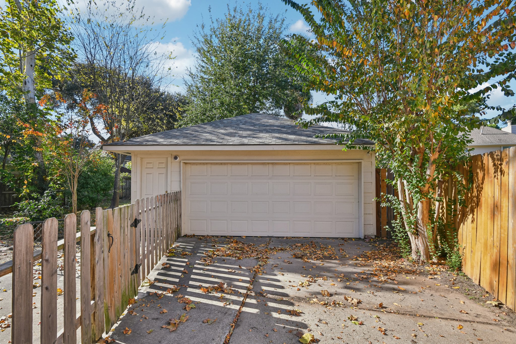 Millbrook Dr-S2012-055.jpg