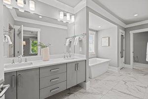 Double Vanity with Quartz Countertop