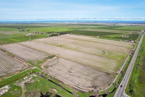 Country Acres Ln-007.jpg