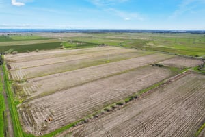 Country Acres Ln-010.jpg