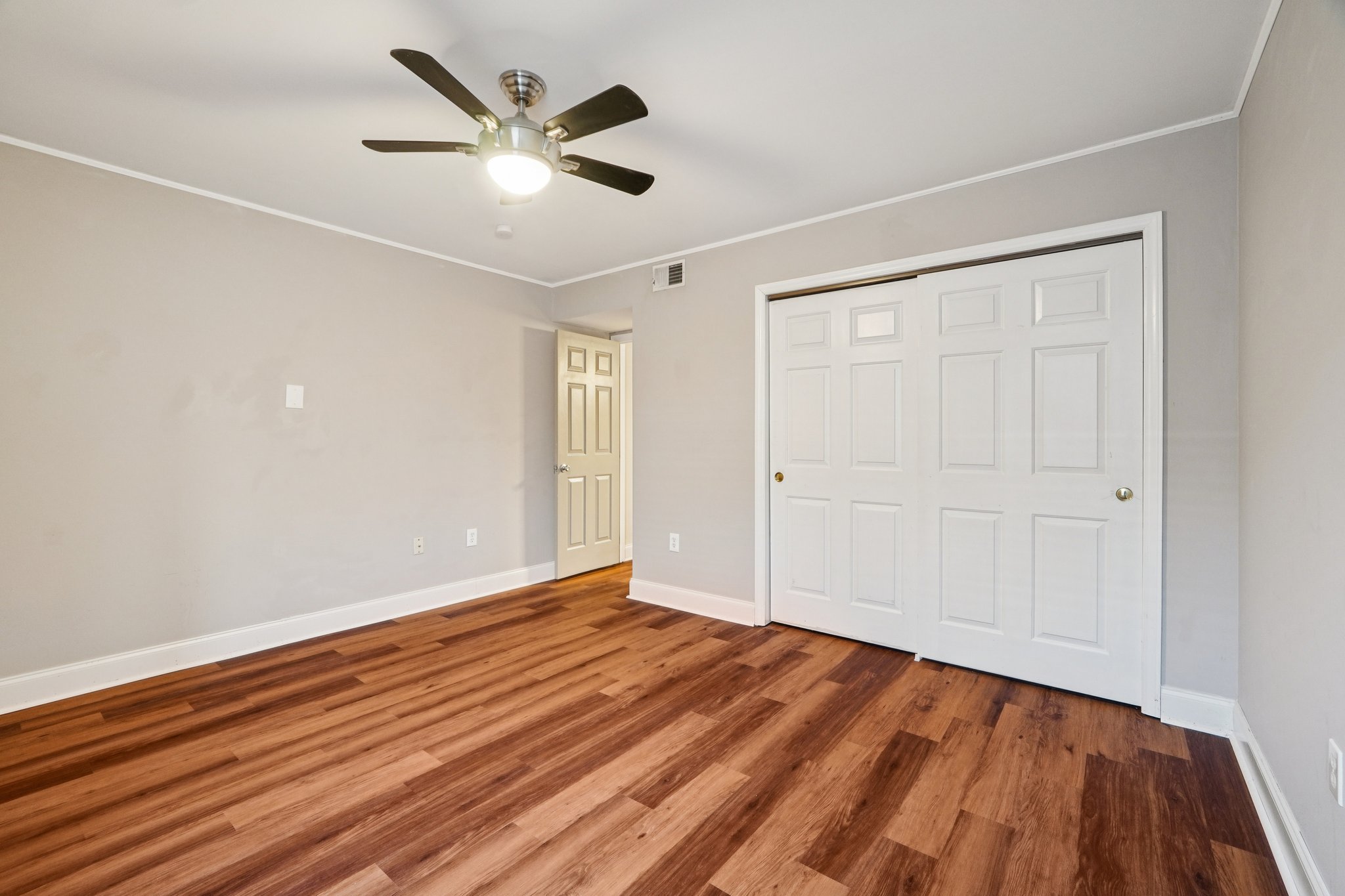 Greenside Ct-S1402-010.jpg