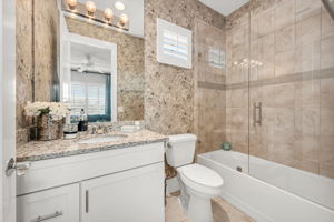 2nd Floor Bath