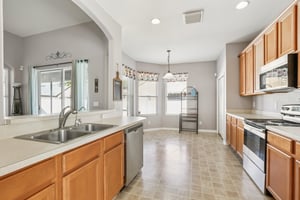 Moccasin Trail Dr-S1410-017.jpg