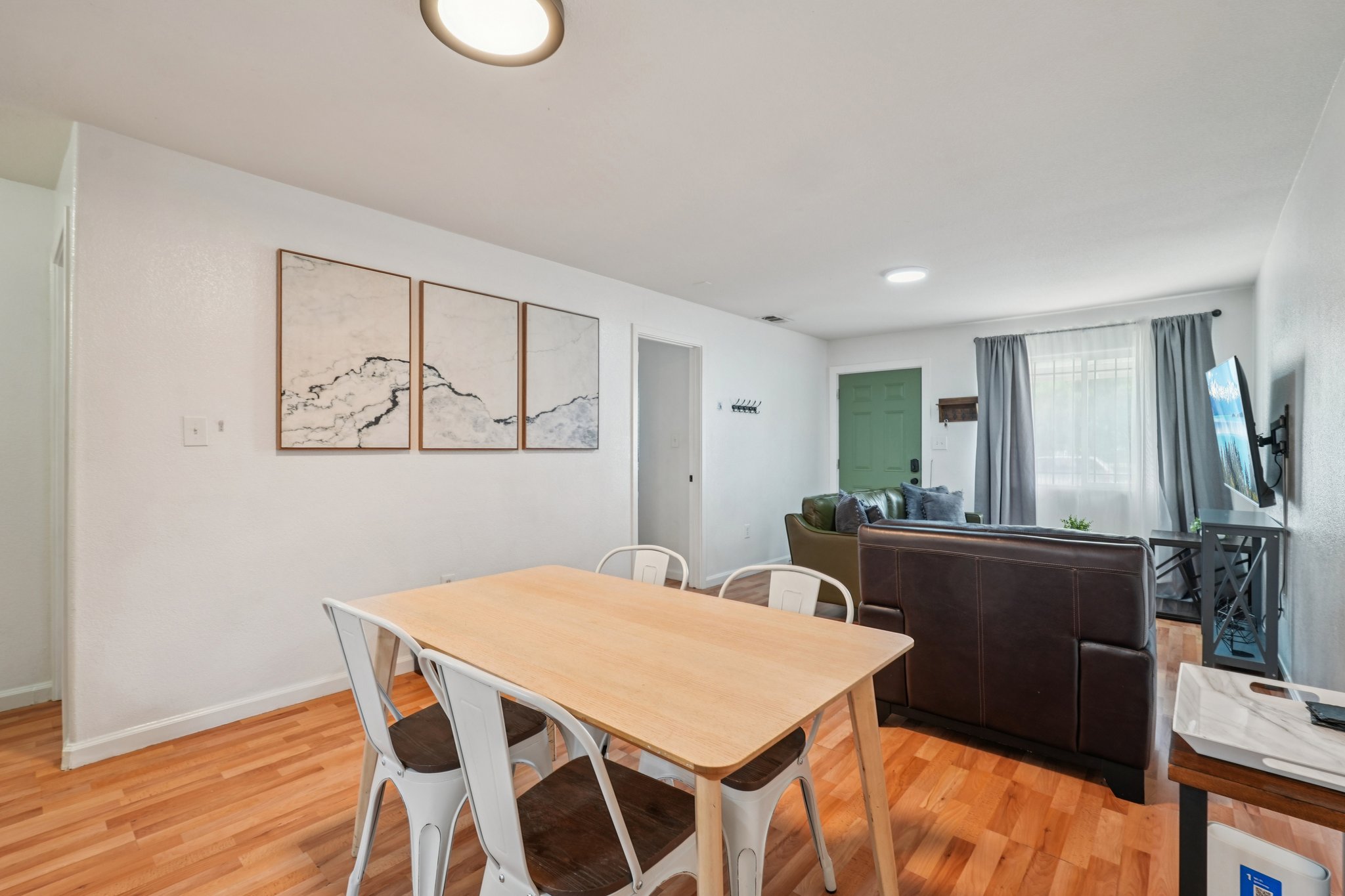 32nd Ave-S1404-007.jpg