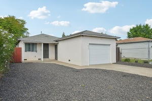 32nd Ave-S1404-003.jpg