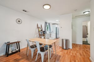 32nd Ave-S1404-008.jpg