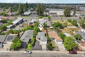 32nd Ave-S1404-031.jpg
