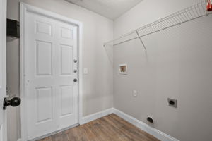  Photo 51