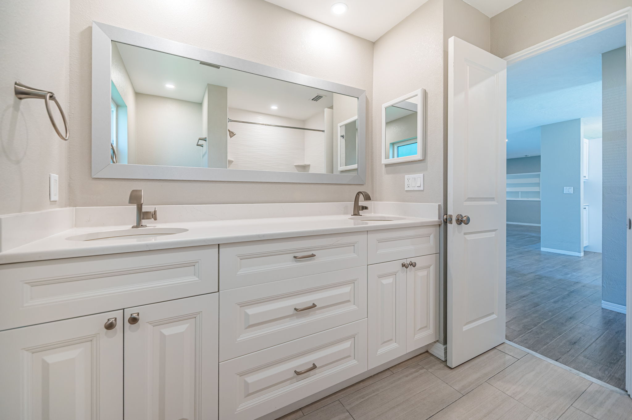 Bathroom20b-2