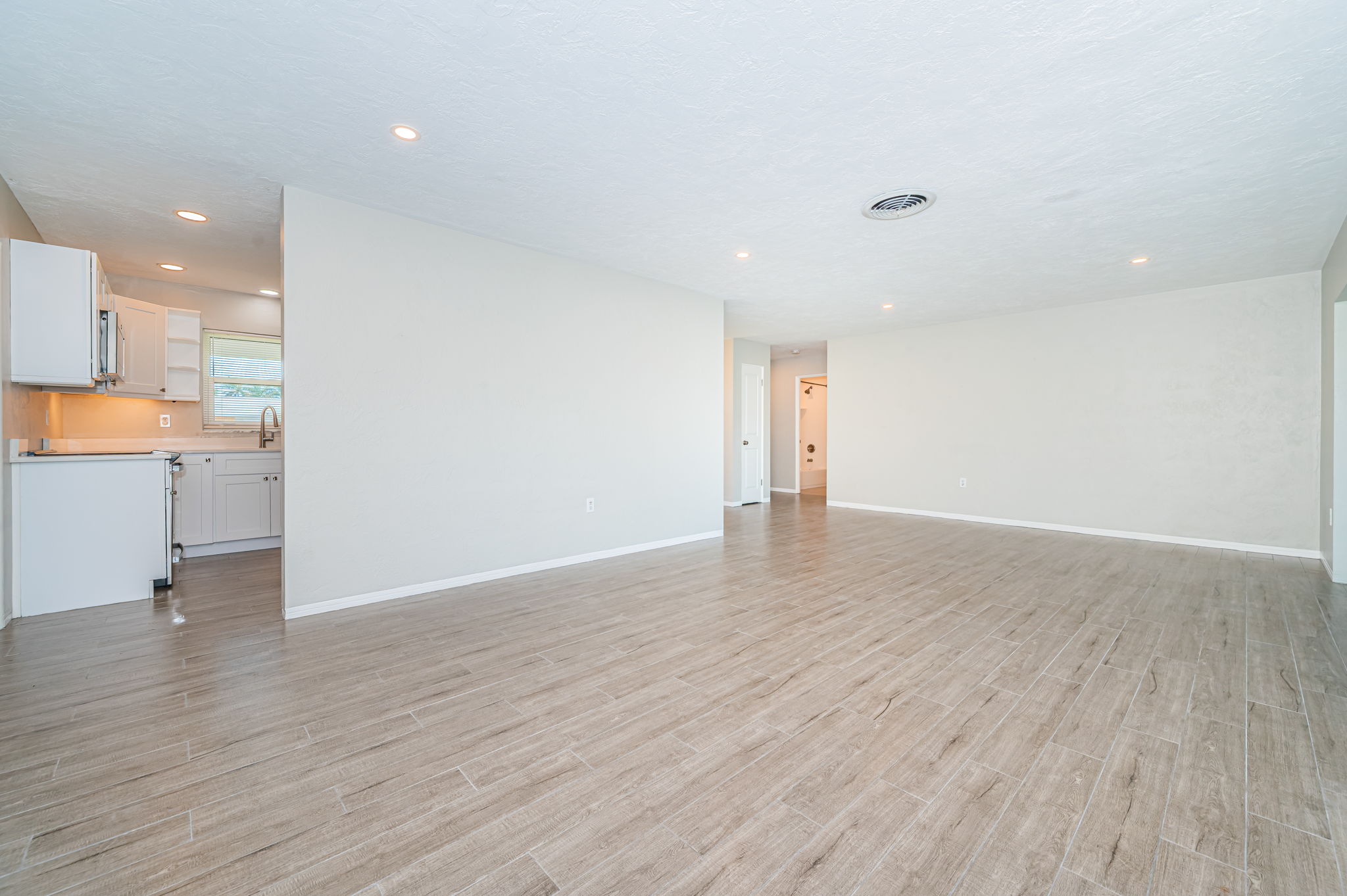 Living Room24