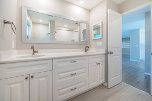 Bathroom20b-2