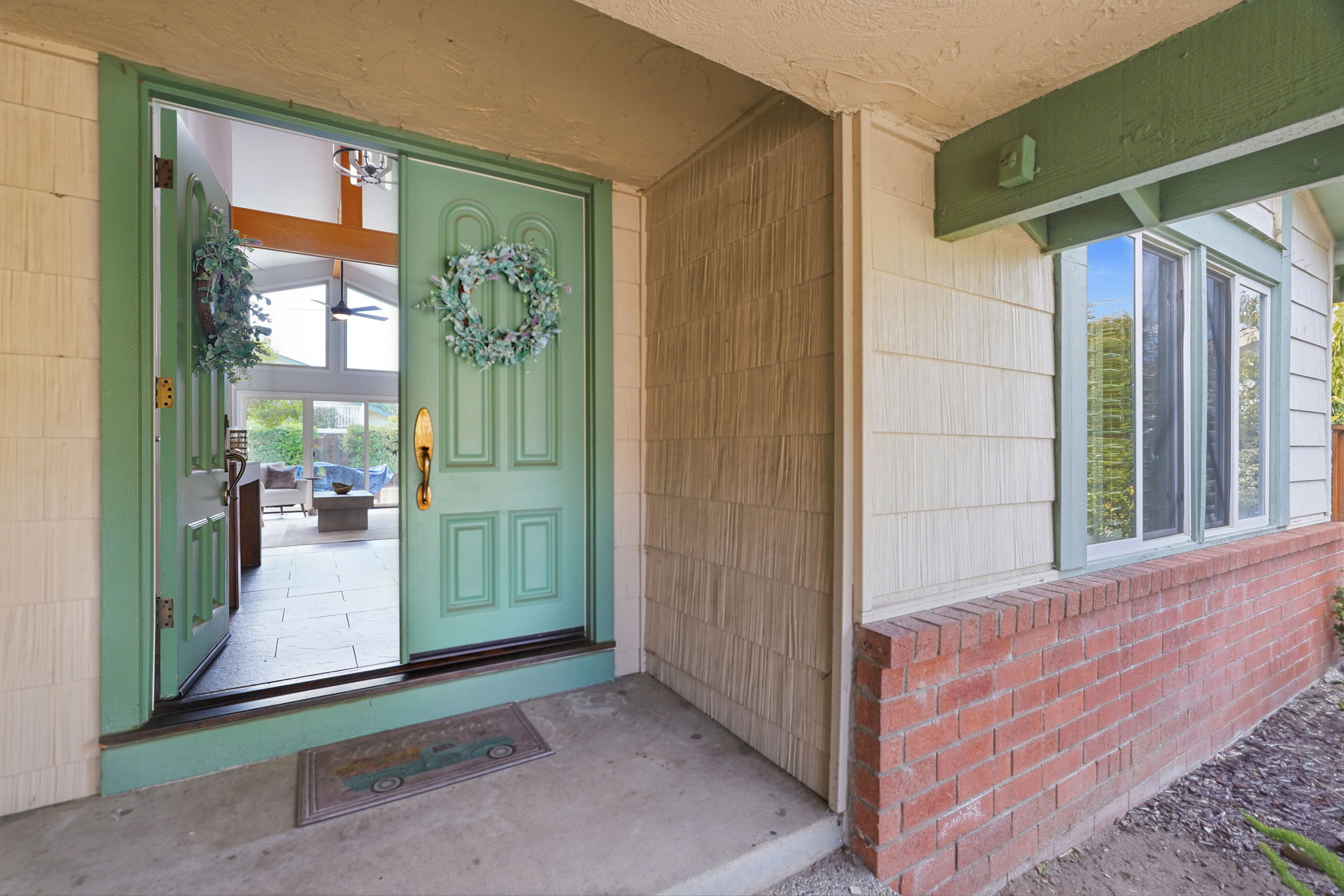 005_F8_793 Coffeewood Ct
