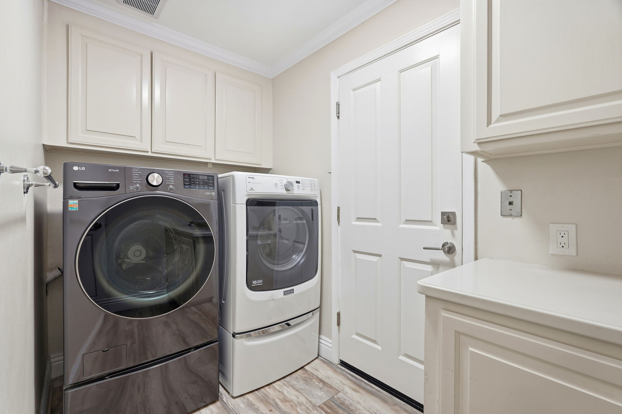 031_F8_793 Coffeewood Ct