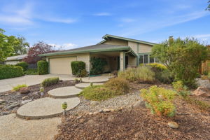 003_F8_793 Coffeewood Ct