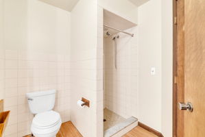  Photo 37