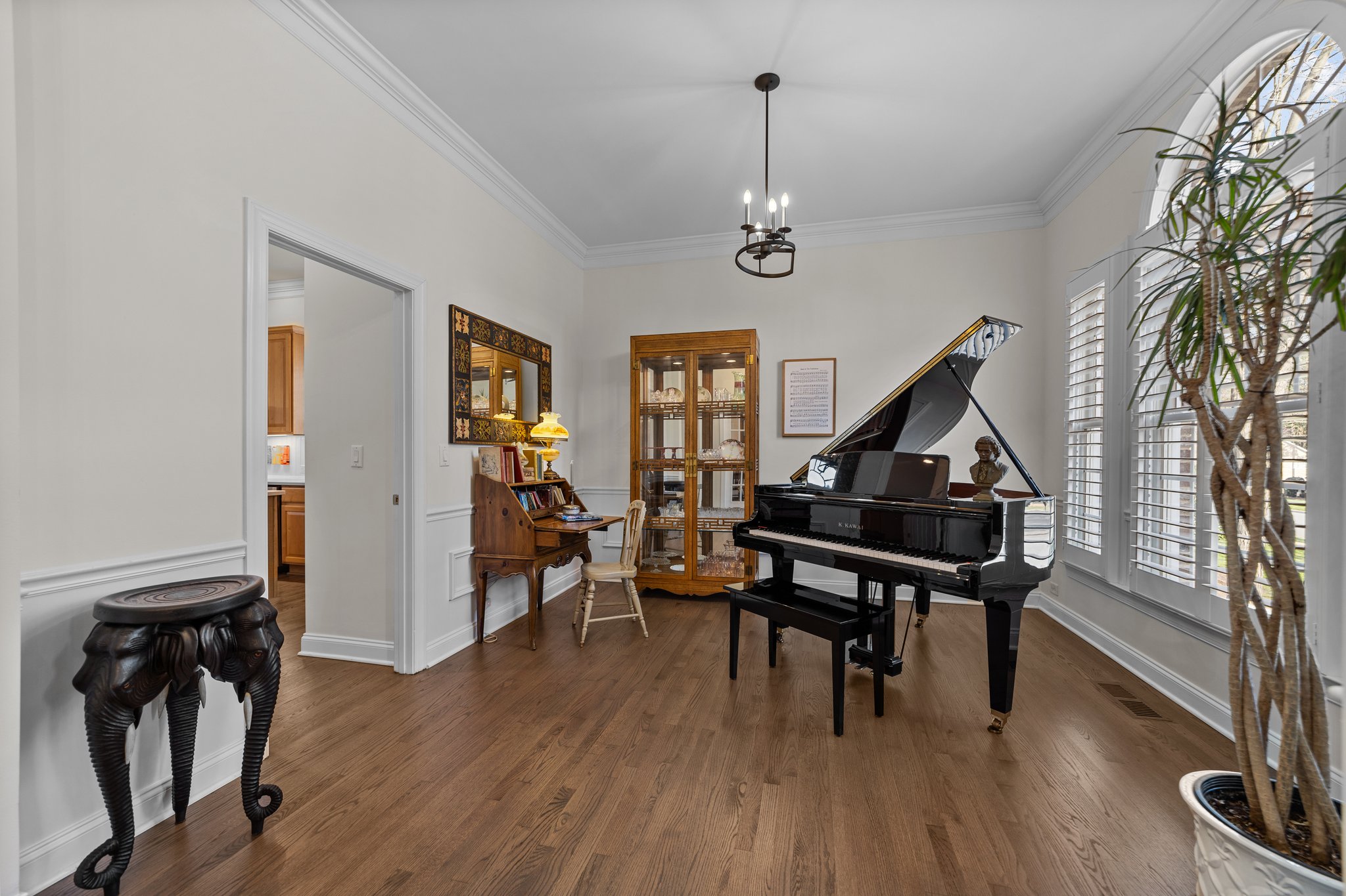 Front room for dining or flex space