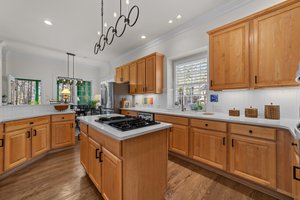 Under cabinet lighting