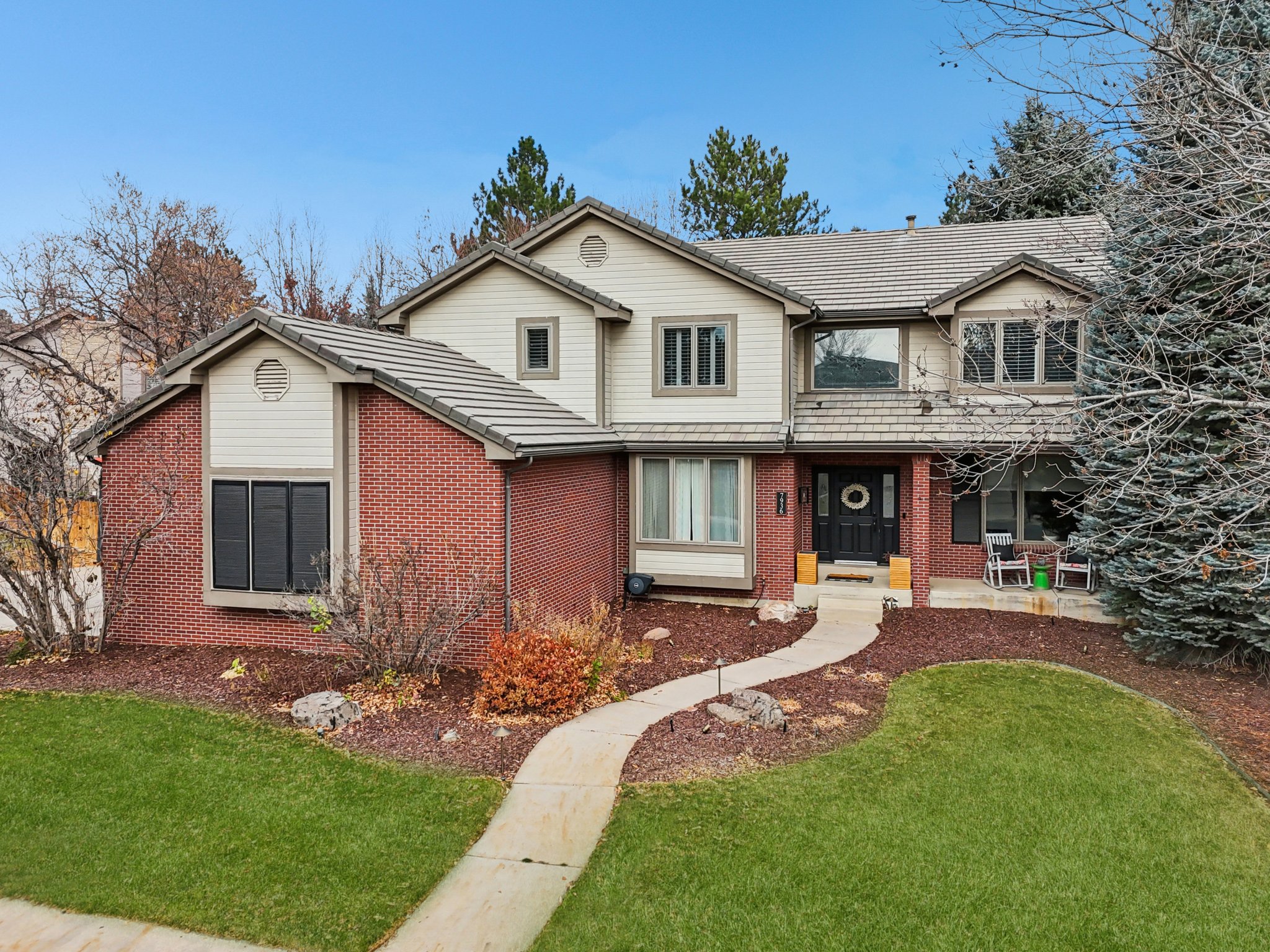 S Eudora Cir-L2211-004.jpg