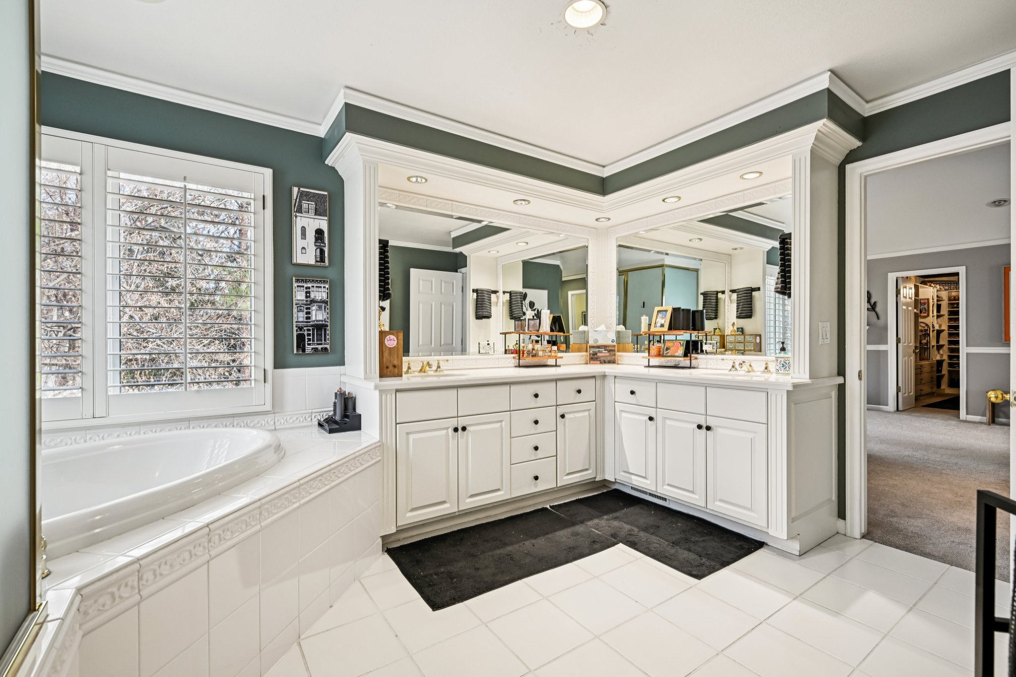 S Eudora Cir-L2211-034.jpg