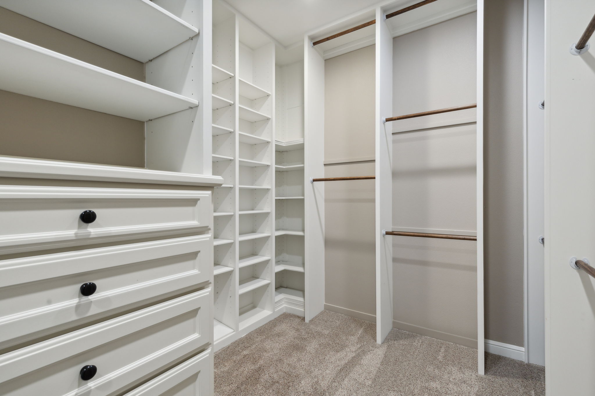 Walk In Closet