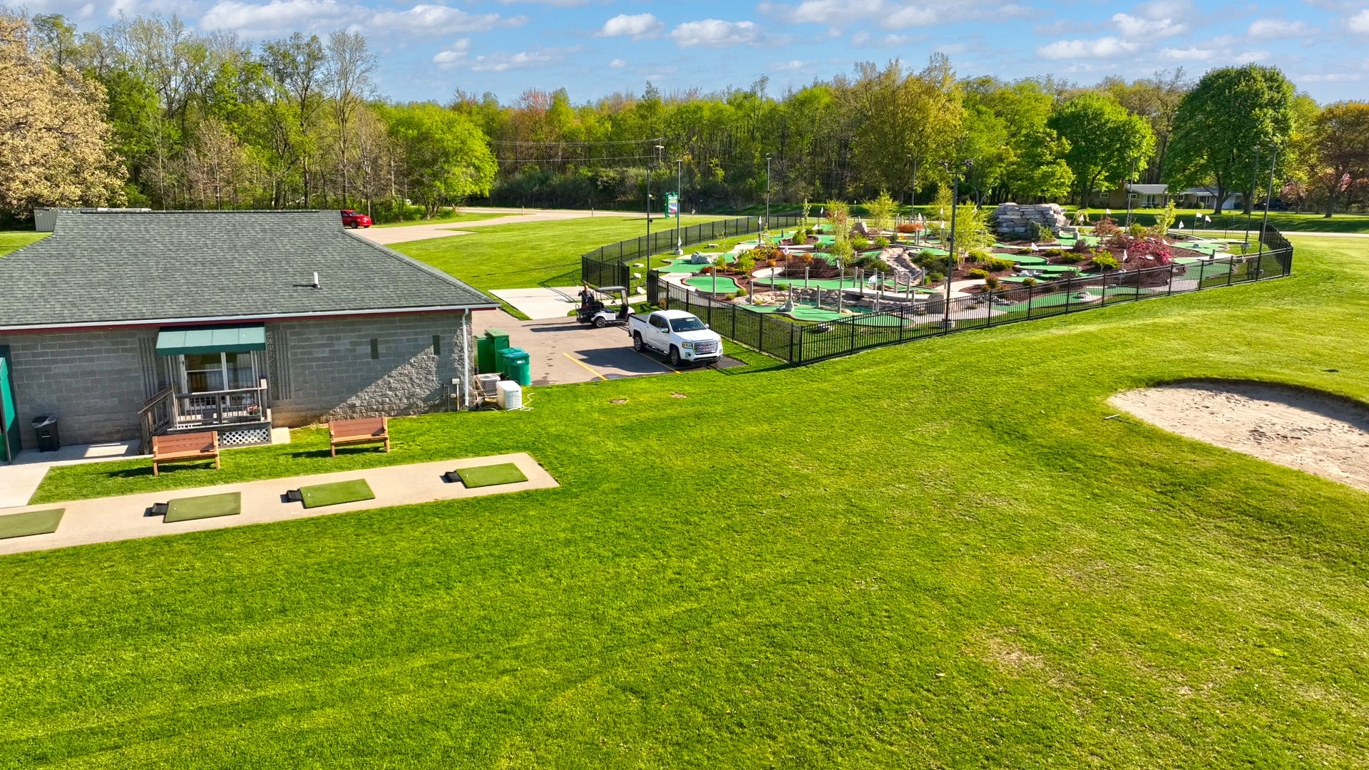 Rear view of Office/Golf