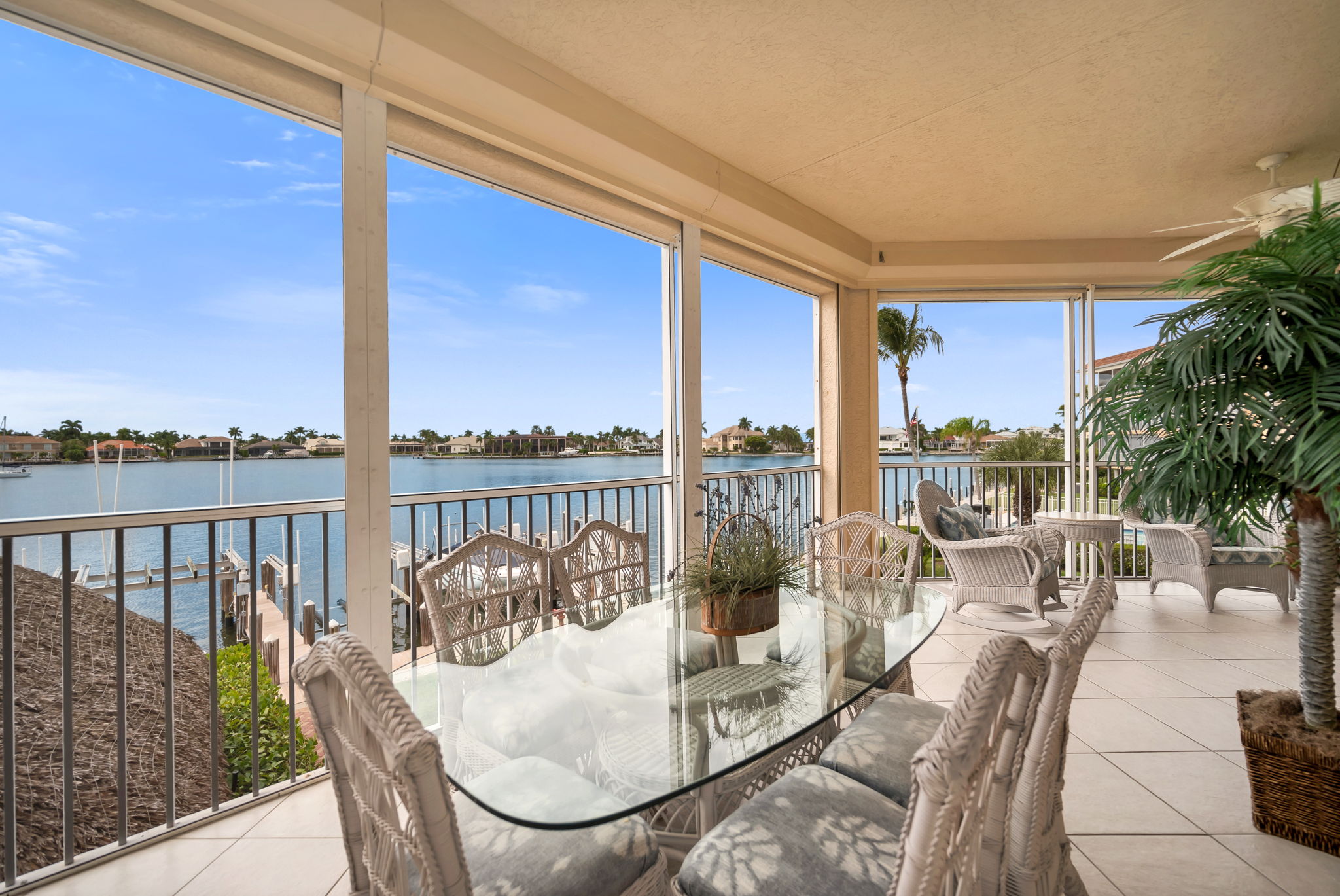 Lanai Seating View