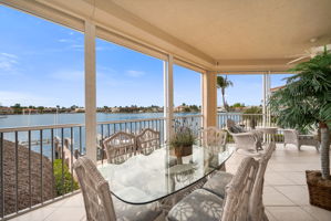 Lanai Seating View
