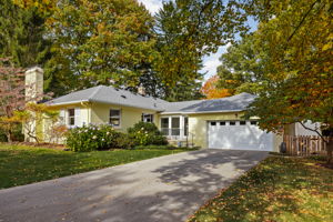  Photo 0