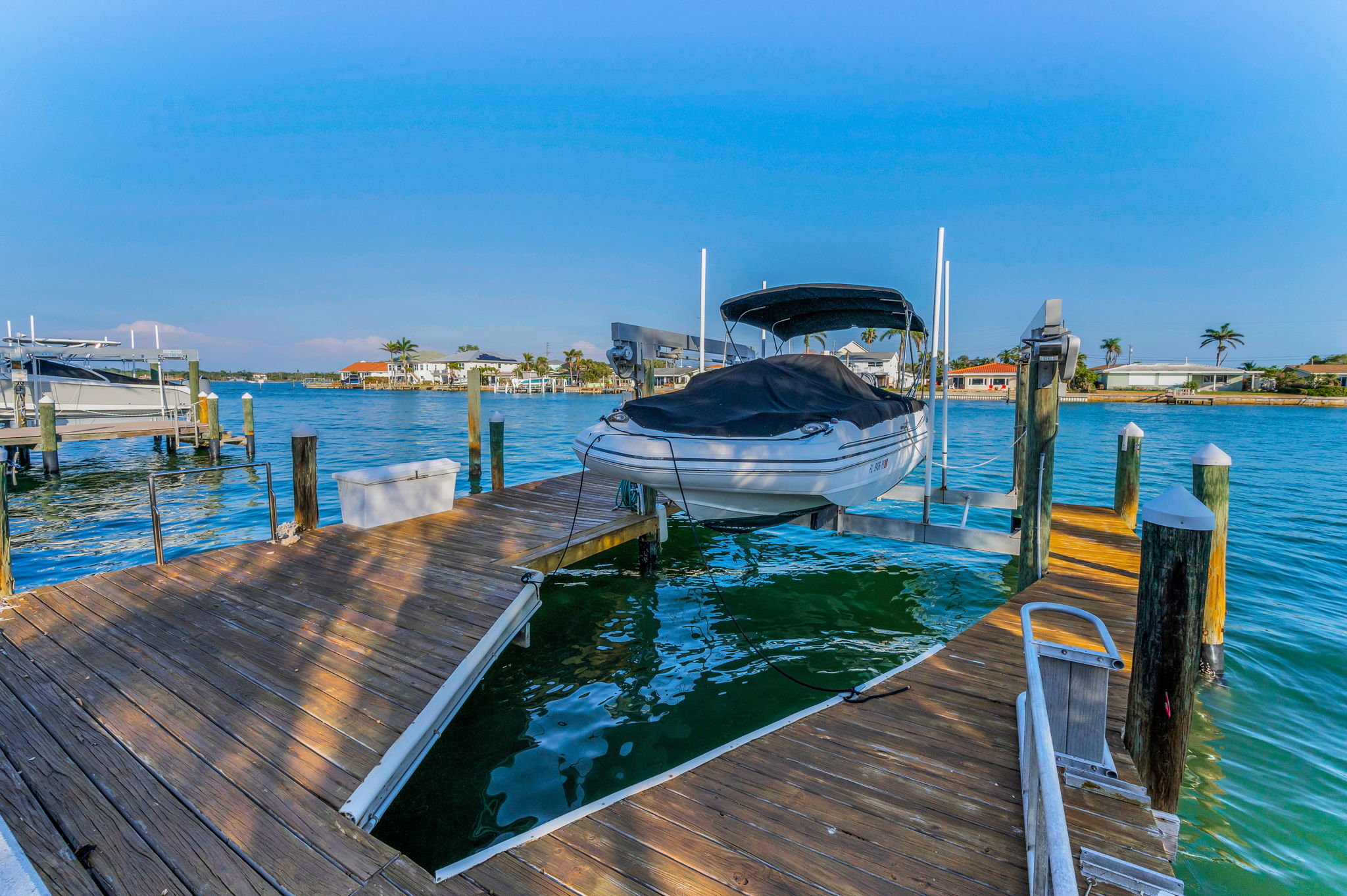 Dock4